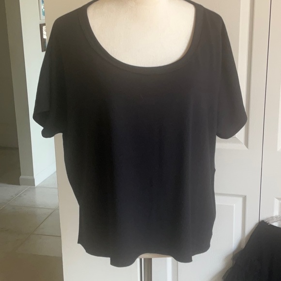 NW/O Tags Athleta Cropped Swearshirt Top - Picture 1 of 4
